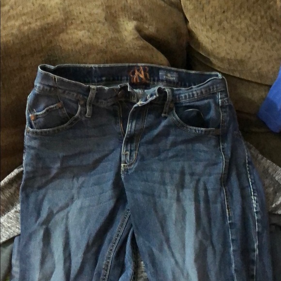 Lots of clothes ask about certain ones for prices - Picture 8 of 8